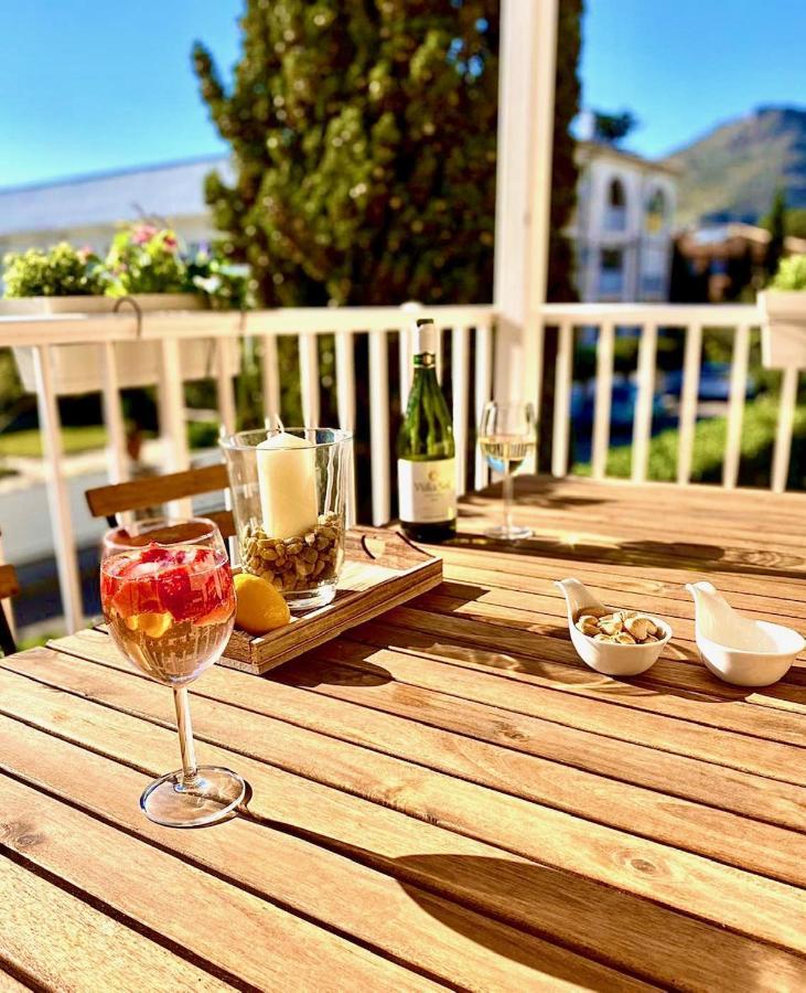 Seaside Mimosas In Apartamento Puerto Pollensa